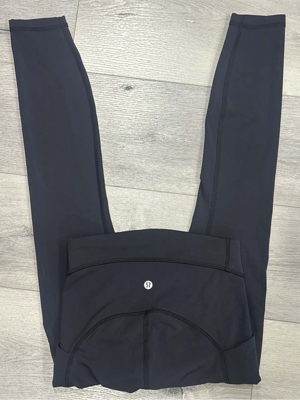 Lululemon Black High Rise Pocket Leggings Size 2 | Buttery Soft Activewear